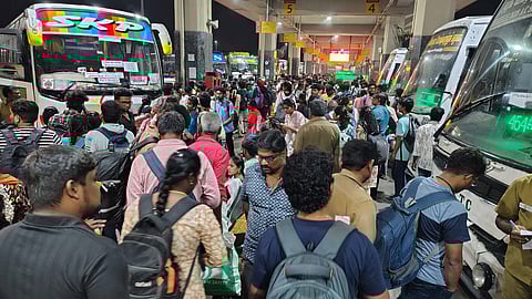 TN Assembly Election| கிளாம்பாக்கம் பேருந்து நிலையத்திலிருந்து சிறப்பு பேருந்துகள் இயக்கம்