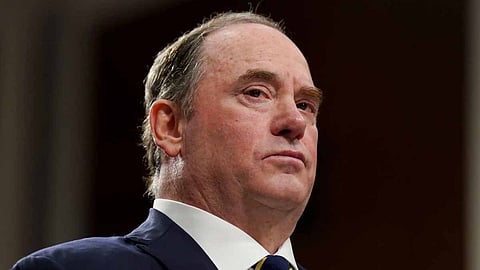 அமெரிக்க கடற்படை செயலாளர் பதவி விலகல்