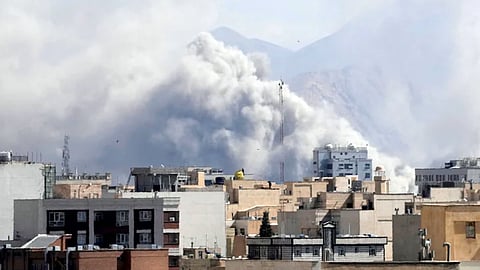 Iran War | தெஹ்ரானின் பல இடங்ளில் செயல்பாட்டுக்கு வந்த வான் பாதுகாப்பு அமைப்பு