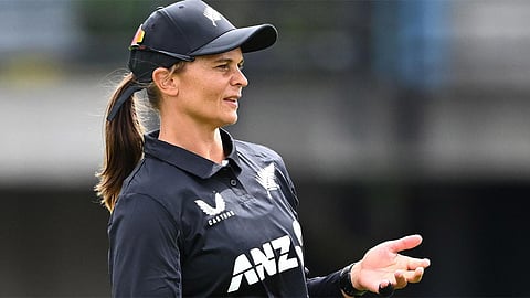 திடீர் ஓய்வை அறிவித்த நியூசிலாந்து வீராங்கனை