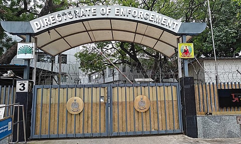 மேற்கு வங்கத்தில் பரபரப்பு..! தொழில் அதிபர்கள் வீடு உள்பட 9 இடங்களில் ED ரெய்டு