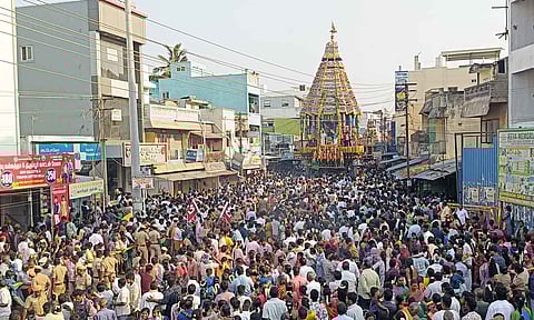 திருக்கழுக்குன்றம் வேதகிரீஸ்வரர் கோவில் தேரோட்டம்