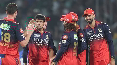 IPL 2026 | டெல்லியை துவம்சம் செய்த பெங்களூரு... 9 விக்கெட் வித்தியாசத்தில் அபார வெற்றி பெற்றது ஆர்.சி.பி.