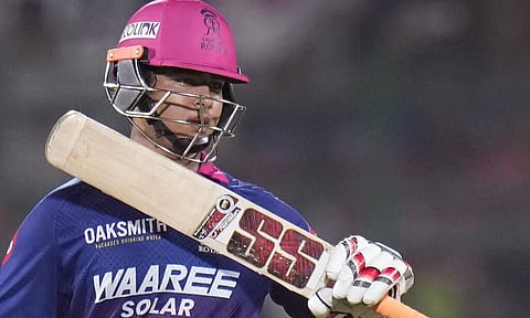 Bat-இல் AI Chip பொறுத்தி விளையாடுகிறாரா வைபவ் சூரியவன்ஷி? - ஆய்வகத்துக்கு அனுப்ப கோரிக்கை 
