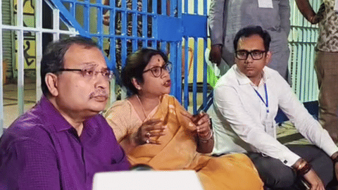 Protest | வாக்குப்பெட்டிகள் திறக்கப்படுவதாக குற்றம்சாட்டி திரிணாமூல் காங்கிரஸ் போராட்டம் - பரபரப்பு