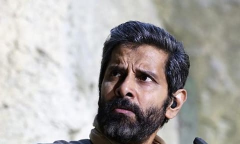 ‘துருவ நட்சத்திரம்’ படத்தை ஜூன்.15க்குள் வெளியிட நீதிமன்றம் அனுமதி!