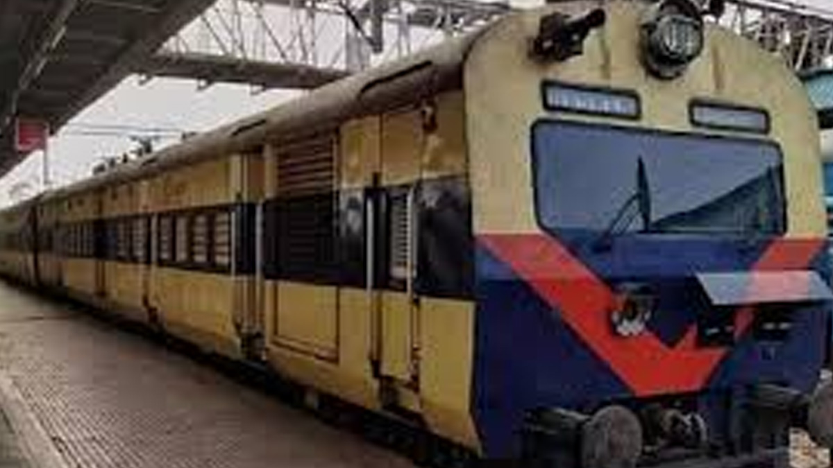 
விழுப்புரம்-திருவண்ணாமலை இடையே முன்பதிவில்லாத சிறப்பு ரெயில்: தெற்கு ரெயில்வே அறிவிப்பு