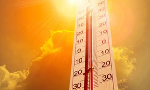 சென்னையில் நாளை 105 டிகிரி வெயில் சுட்டெரிக்கும்- வானிலை மையம் எச்சரிக்கை