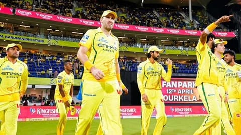 IPL 2026| மும்பை இந்தியன்ஸ் அணியை சென்னை சூப்பர் கிங்ஸ் மீண்டும் வீழ்த்துமா?- சேப்பாக்கத்தில் நாளை மோதல்