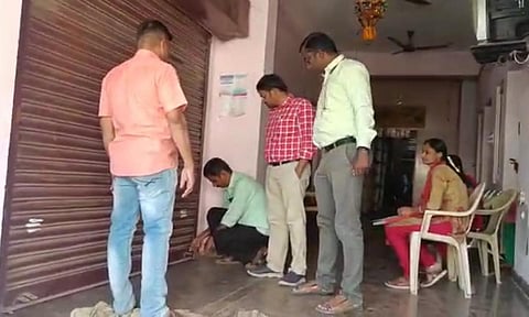 மூடப்பட்ட மருத்துவமனை.