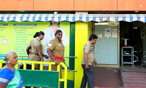 கோவில்பட்டி ஸ்கேன் மருத்துவமனையில் 3-வது நாளாக தொடரும் சோதனை