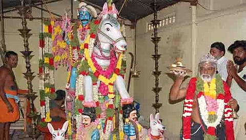 &nbsp;பவுர்ணமி சிறப்பு வழிபாடு நடைபெற்றபோது எடுத்தபடம்.