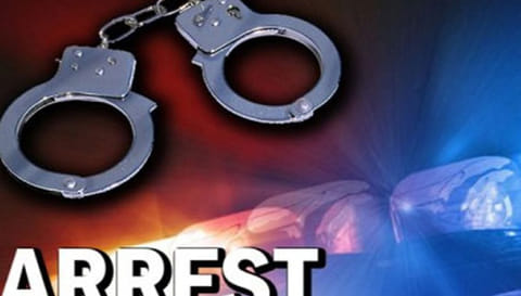 கோவையில் 750 கிலோ குட்கா பதுக்கி விற்ற வடமாநில வாலிபர்கள் கைது