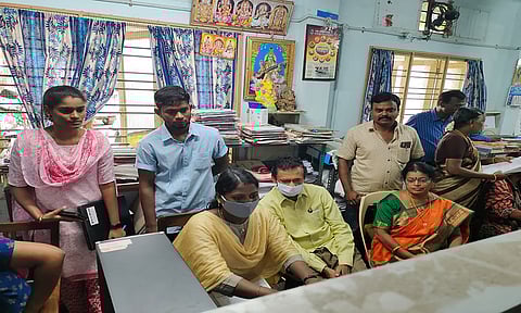 &nbsp;பயிற்சி முகாமை இணை இயக்குநர் சங்கரமூர்த்தி  தொடங்கி  வைத்தார்.