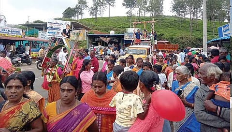 கோத்தகிரி அருகே மாரியம்மன் கோவில் திருவிழா