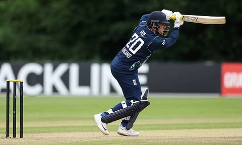 அரை சதமடித்த ஜேசன் ராய்