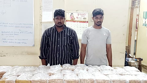 கஞ்சாவுடன் கைது செய்யப்பட்டவர்கள்.
