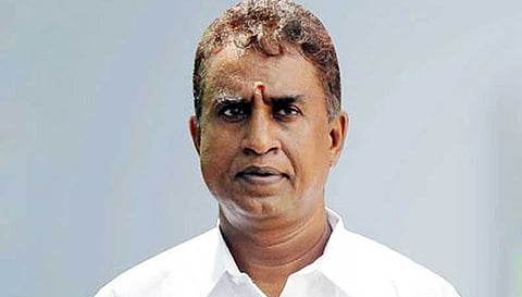 எஸ்.பி.வேலுமணிக்கு எதிரான டெண்டர் முறைகேடு வழக்கு- விசாரணைக்கு தடை விதிக்க ஐகோர்ட்டு மறுப்பு