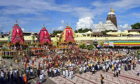 ரத யாத்திரைக்கு தயாராகிறது ஒடிசாவின் பூரி நகரம்