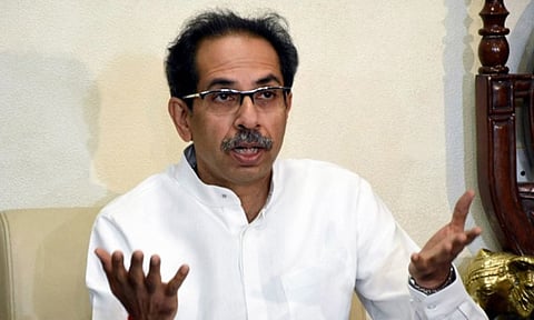 மும்பை திரும்பி வந்து என்னுடன் பேசுங்கள்: அதிருப்தி எம்.எல்.ஏ.க்களுக்கு உத்தவ் தாக்கரே அழைப்பு