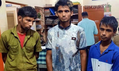 சென்னிமலையில் கொள்ளையடித்த வடமாநில வாலிபர்கள் 3 பேர் சிறையில் அடைப்பு