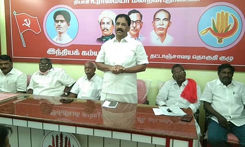 மாநாடு ஆலோசனை கூட்டத்தில் இந்திய கம்யூனிஸ்டு மாநில செயலாளர் சலீம் பேசினார்.
