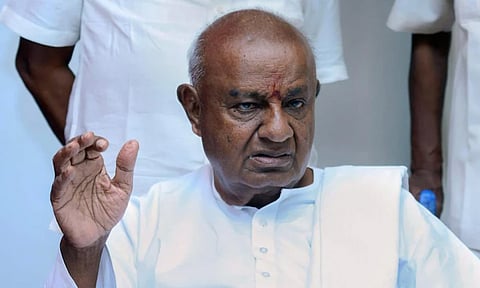 மதச்சார்பற்ற ஜனதா தளம் கட்சியை காக்க தொடர்ந்து போராடுவேன்: தேவகவுடா