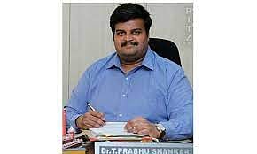 கரூர் மாணவர்களுக்கு கல்லூரி கனவு வழிகாட்டி நிகழ்ச்சி-அமைச்சர் பங்கேற்பு