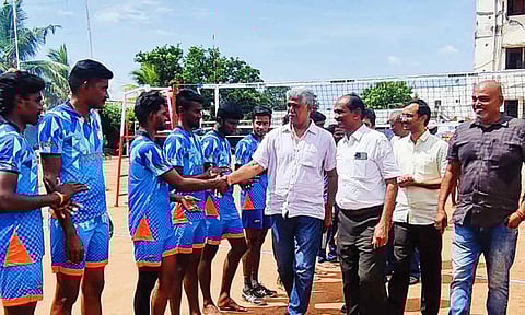 மேற்கு மண்டல அளவிலான கைப்பந்து போட்டி தொடக்க விழா