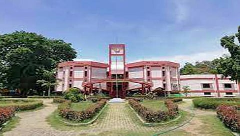 உலக மக்கள் தொகை தினத்தையொட்டி மாவட்ட அறிவியல்  மையத்தில் பள்ளி மாணவர்களுக்கு போட்டிகள்