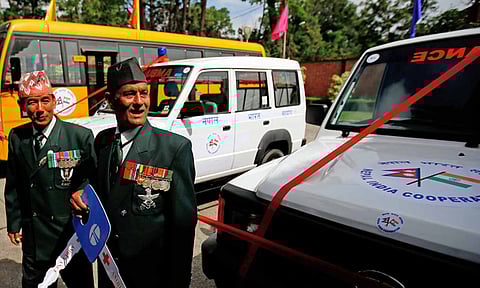 நேபாள நாட்டிற்கு இந்தியா பரிசு&nbsp;