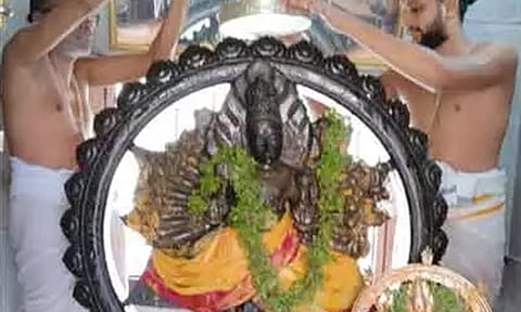 வரதராஜ பெருமாள் கோவிலில் சக்கரத்தாழ்வார் ஜெயந்தி விழா