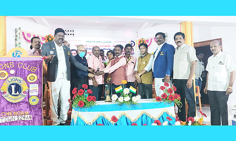 கிளப் நிர்வாகிகள் தேர்வு செய்த போது எடுத்த படம்