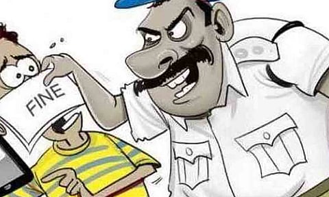 30 கி.மீ. வேகத்துக்கு மேல் செல்ல கூடாது: தொப்பூர் மலைப்பாதையில் அதிவேகமாக சென்ற  6,693 வாகனங்களுக்கு அபராதம் விதிப்பு- 40 லட்சத்து 60 ஆயிரத்து 25 ஆயிரம் ரூபாய் வசூல்