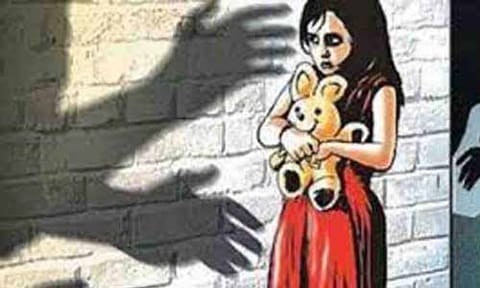 பொள்ளாச்சி அருகே 5 வயது சிறுமிக்கு பாலியல் தொல்லை