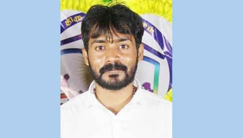 விடுதி வார்டன்  ராஜ்குமார்