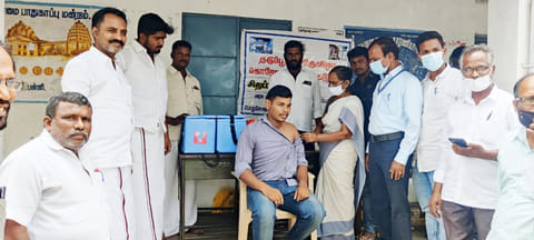 சங்கராபுரத்தில் கொரோனா பூஸ்டர் தடுப்பூசி போடும் முகாம் பேரூராட்சி மன்றதலைவர் ரோஜாரமணிதாகப்பிள்னள தலைமையில் நடைபெற்றது.