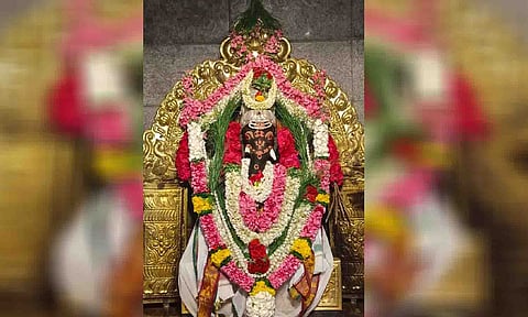 சிறப்பு அலங்காரத்தில் விநாயகர்.