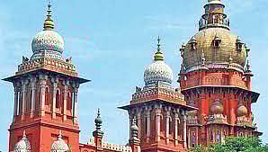 கள்ளக்குறிச்சி விவகாரம்: பெற்றோர் இல்லாமல் மறுகூராய்வு தொடங்க உயர்நீதிமன்றம் அனுமதி