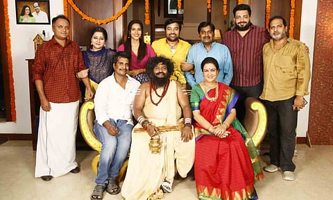 காசேதான் கடவுளடா