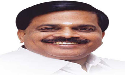 இரு சிலிண்டர் உள்ளவர்களுக்கும் முதியோர் உதவி தொகை வேண்டும் - தளவாய்சுந்தரம் எம்.எல்.ஏ. வலியுறுத்தல்
