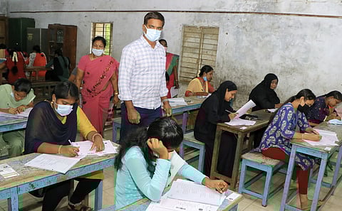 வேலூர் மாவட்டத்தில் 41,307 தேர்வர்கள் குரூப்-4 தேர்வை எழுதினர்