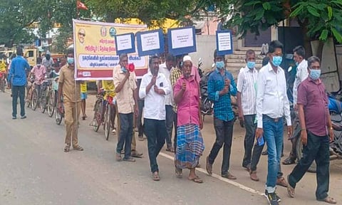நகரங்களில் தூய்மைக்கான மக்கள் இயக்கம் விழிப்புணர்வு பேரணி