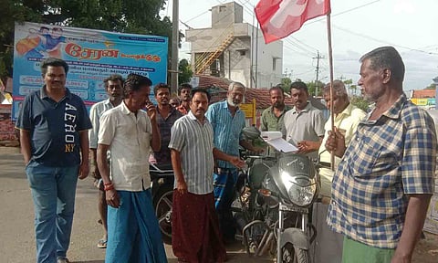 நிகழ்ச்சியில் பங்கேற்றவர்கள்.