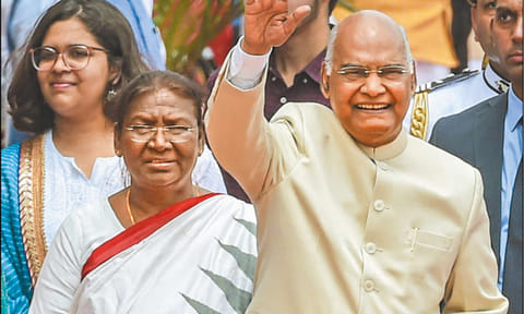ராம்விலாஸ் பஸ்வான் வசித்த டெல்லி பங்களாவில் குடியேறினார் ராம்நாத் கோவிந்த்