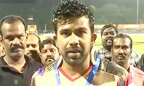 சேப்பாக் சூப்பர் கில்லீஸ் அணியின் உரிமையாளர் பா.சிவந்தி ஆதித்தன்