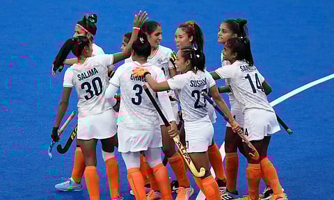 காமன்வெல்த் மகளிர் ஹாக்கி : அரையிறுதி போட்டியில் இந்தியா -ஆஸ்திரேலியா அணிகள் இன்று மோதல்