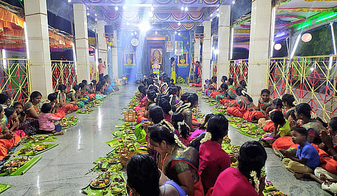 முள்ளக்காடு  உச்சினிமாகாளி அம்மன் கோவில் கொடை விழா