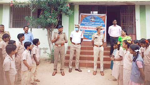 விழிப்புணர்வு நிகழ்ச்சி நடந்தது.