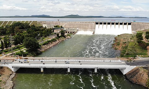 பவானிசாகர் அணைக்கு நீர்வரத்து 15,600 கன அடியாக குறைந்தது